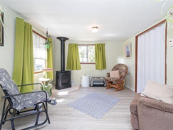 5th image of 1201 Craigflower Rd #12