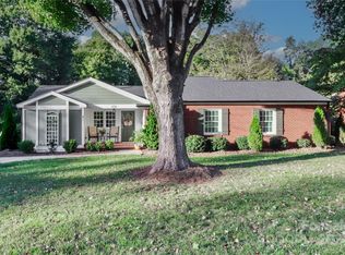 436 Summit Ave, Statesville, NC 28677