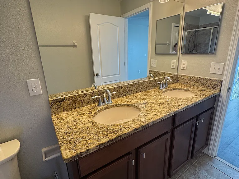 2707 Lantern Hill Ave — Photo 30