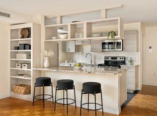 2130 Massachusetts Ave APT 3A, Cambridge, MA 02140