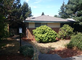 6527 39th Ave SW, Seattle, WA 98136