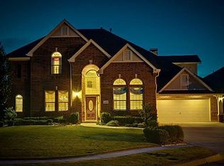 2408 Waterside Dr, Grand Prairie, TX 75054