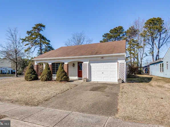 66 Westminster Dr, Vincentown, NJ 08088