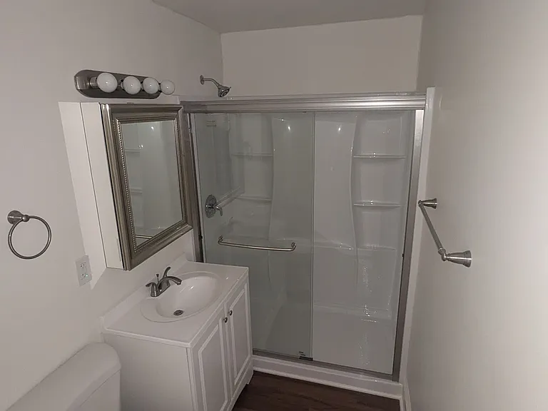 8706 Bi State Blvd — Photo 12