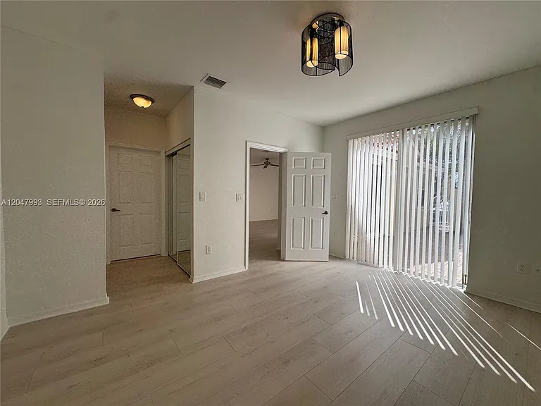 1595 Seagrape Way #- — Photo 16