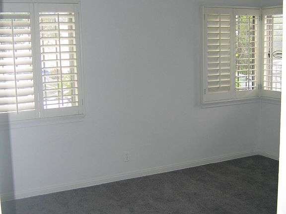 5th image of 5917 Comey Ave
