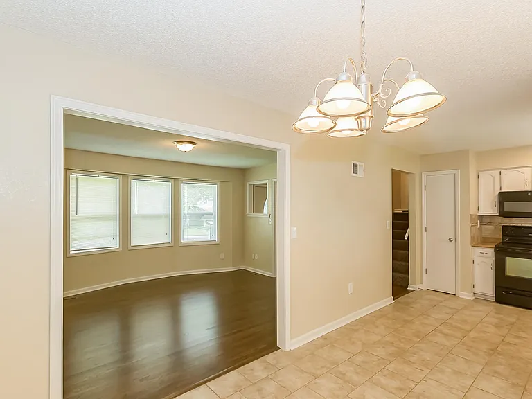 6490 N Delta Ave — Photo 10