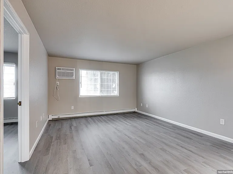 821 Security Dr — Photo 6