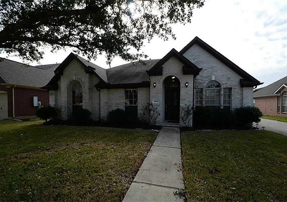 1st image of 11018 Mesquite Dr