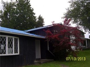 7822 Vernon Rd S, Cicero, NY 13039