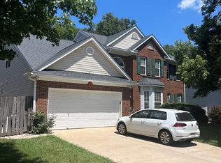 10918 Chamberlain Hall Ct, Charlotte, NC 28277