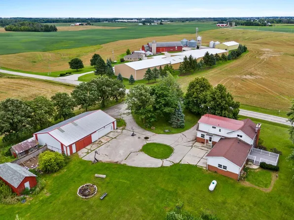 W2156 Stahl ROAD, Sheboygan Falls, WI 53085