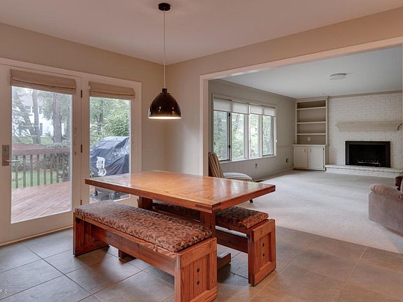 5th image of 3745 Fleetwood Dr