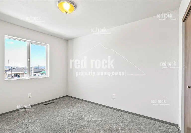 7113 E Pacific Way #2 — Photo 20