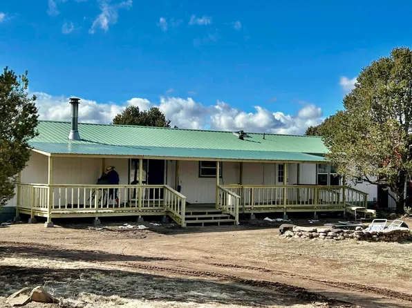 132 Dark Canyon Rd, Magdalena, NM 87825