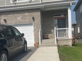 1226 Max Cres, Kingston, ON K7P 0P3