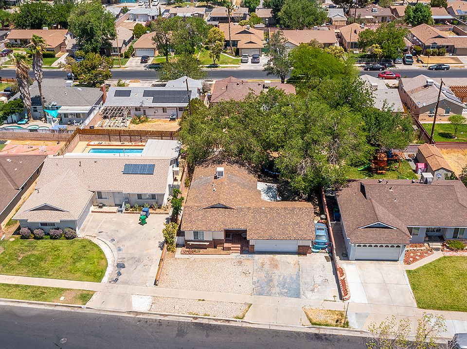 1st image of 645 W Avenue J10