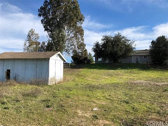 3rd image of 41851 Kalmia St
