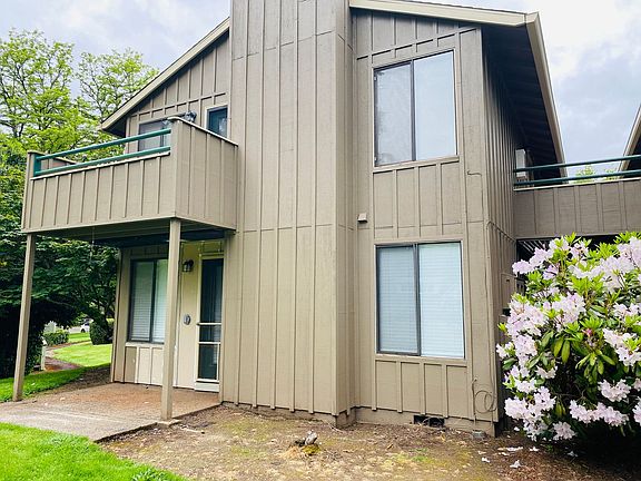 3rd image of 6797 SW Montauk Cir #0
