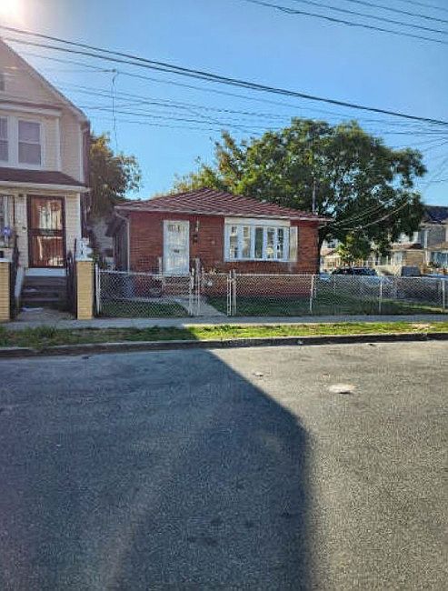 1st image of 115-52 155th St