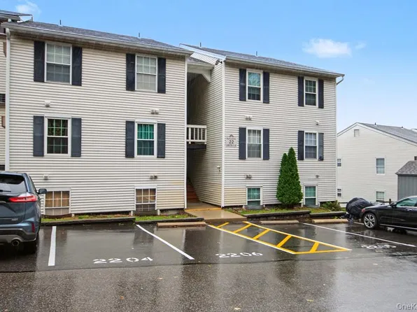 22 Lexington Hill #3, Harriman, NY 10926
