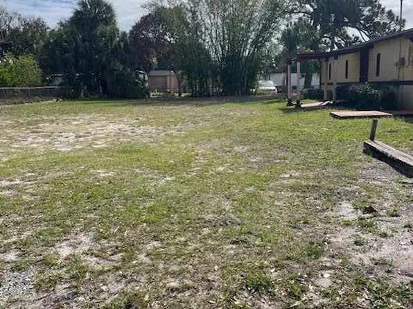 000 N 25th Street, Fort Pierce, FL 34994