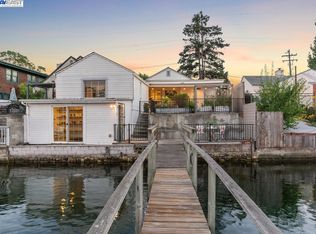 2807 Marina Dr, Alameda, CA 94501