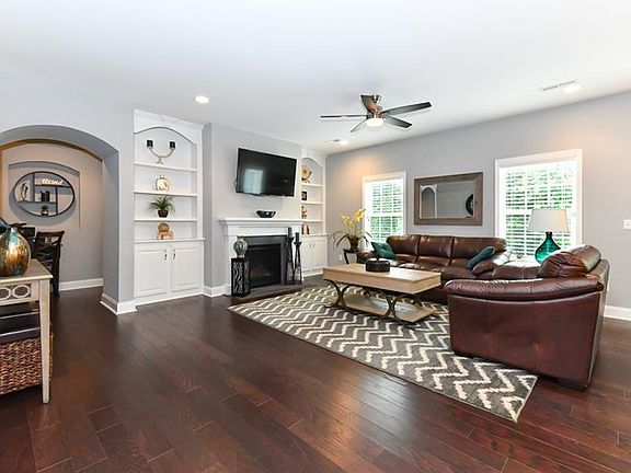 5th image of 6606 Jockey Club Dr