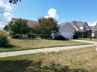 1107 Hawks Rdg, Grand Ledge, MI 48837