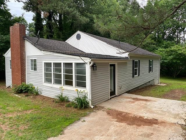 1st image of 785 Sylvan Dr