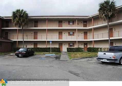1st image of 8707 NW 61st St
