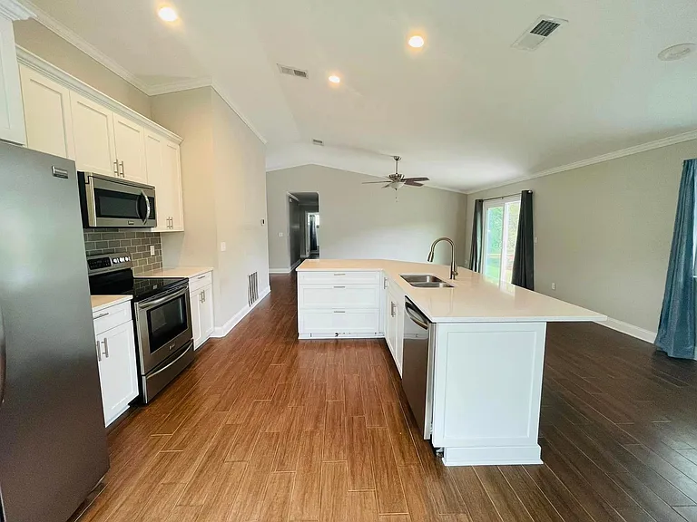 2408 Inverness Rd — Photo 6