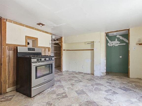 5th image of 18 Prout St