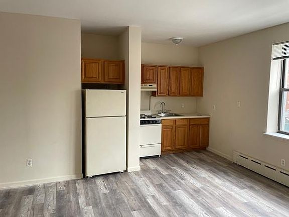 5th image of 518 5th Ave #2R