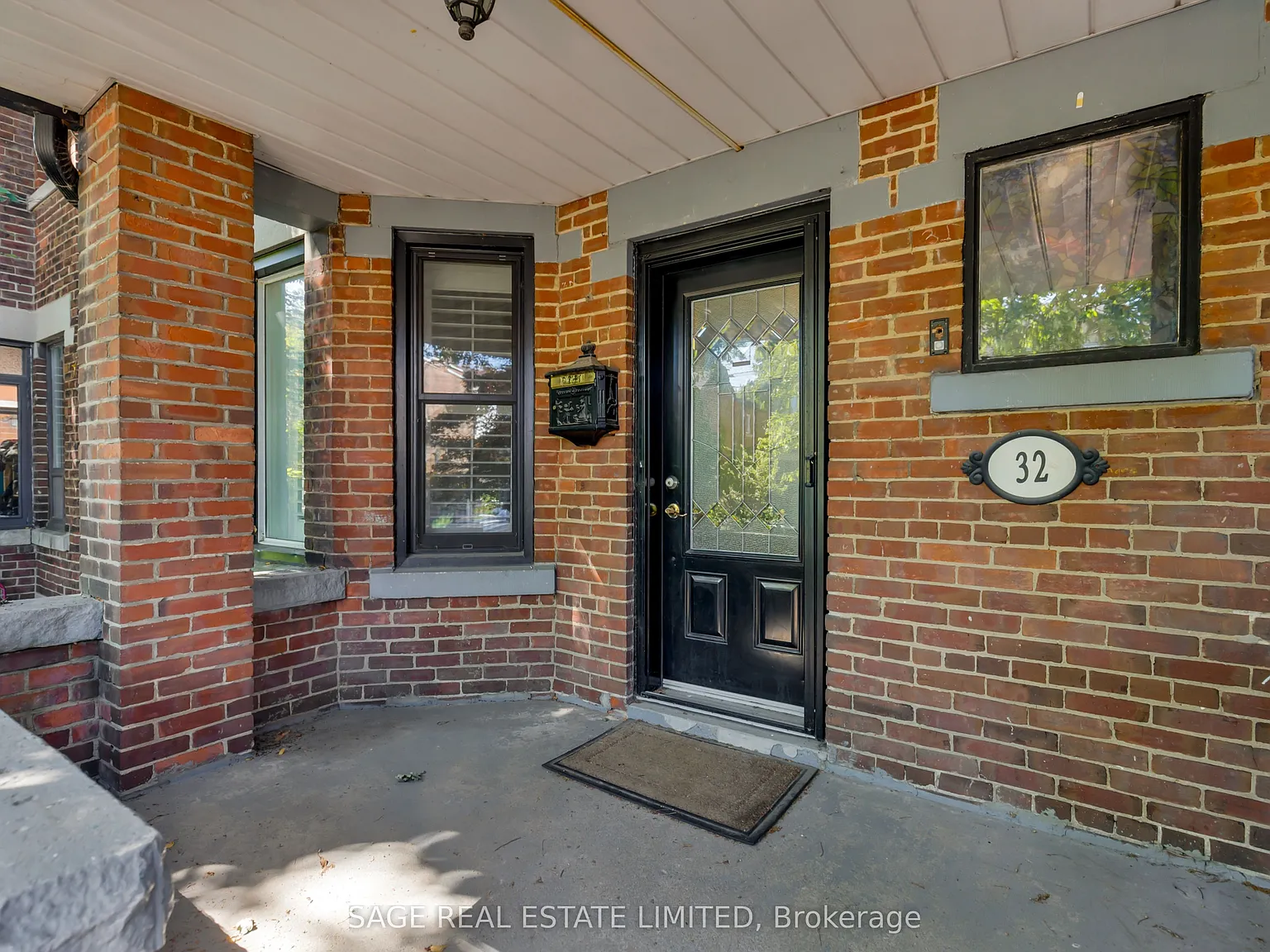 4 bed, $4,700 — Photo 2