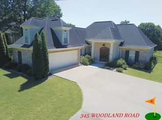 345 Woodland Rd, Batesville, MS 38606