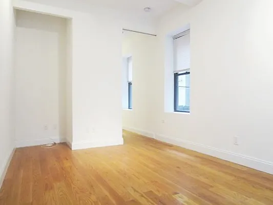 Rented by City Connections Realty | media 24