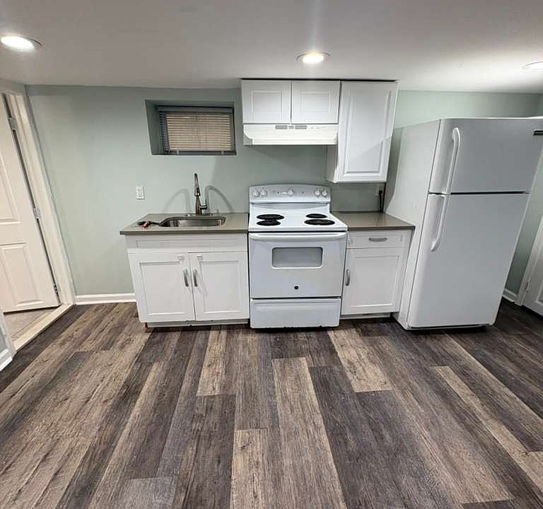 1st image of 238 Columbia Ave #B2