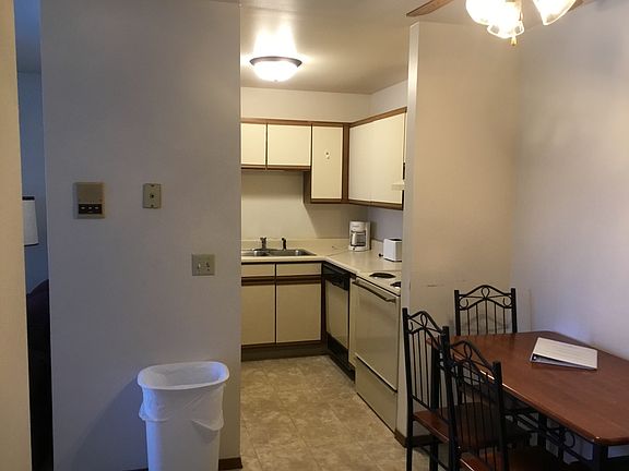 3rd image of 1626 N Fig Ave #1189