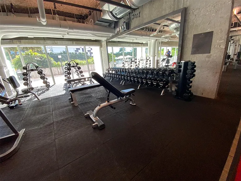 2301 Collins Ave #507 — Photo 42