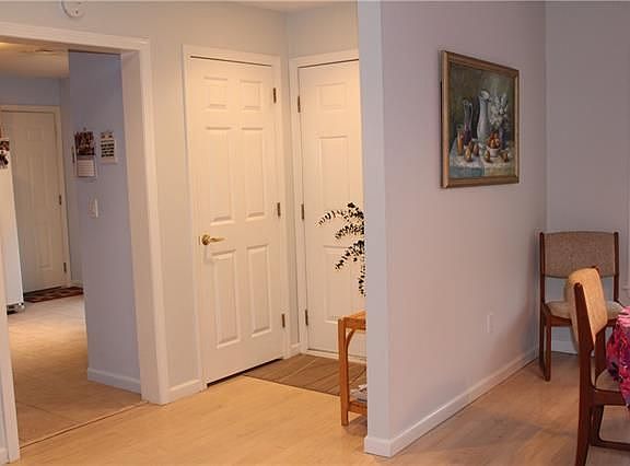3rd image of 801 Heritage Hls Unit A