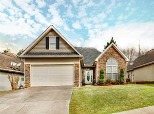 214 Turtle Cv, Carrollton, GA 30116