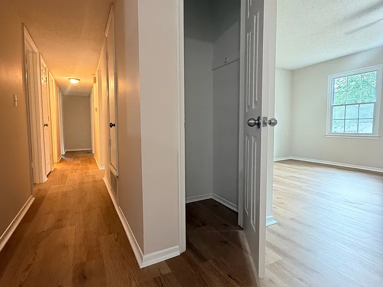 705 Lakecrest Ave — Photo 17