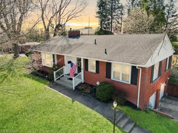 3200 Homewood Ave, Steubenville, OH 43952