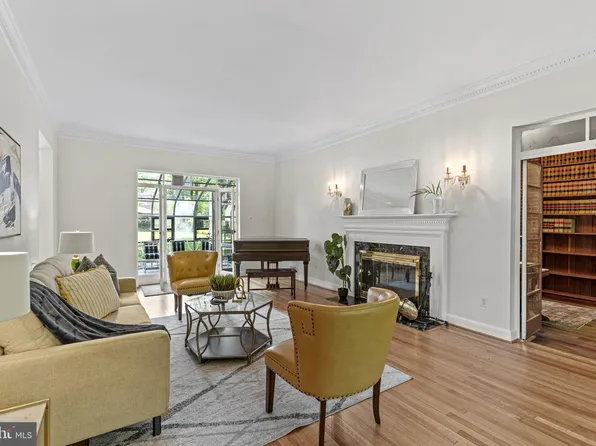 7119 16th St NW, Washington, DC 20012