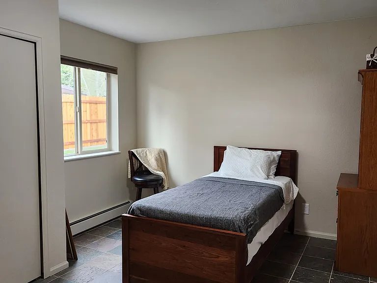 Third bedroom - Twin Bed with work space.