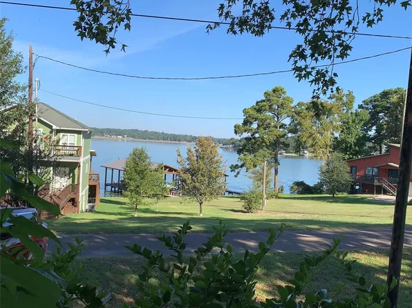 465 Dove Is, Livingston, TX 77351