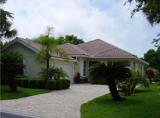 265 Kelsey Park Cir, Palm Beach Gardens, FL 33410