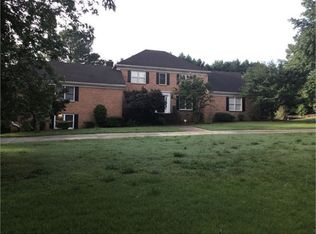 1148 Pinehurst Rd, Grayson, GA 30017