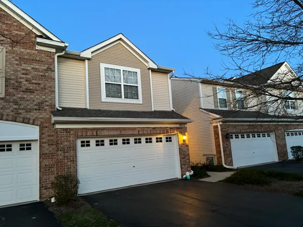 2633 Williamsburg Dr, Algonquin, IL 60102